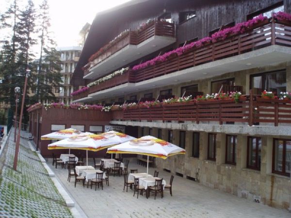 Hotel Flora 4* Bugarska Borovec